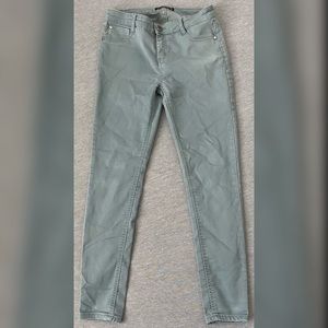 Women’s Jeans